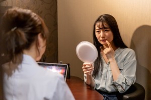カウンセリング　矯正　ガミースマイル