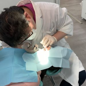 歯科医師,治療