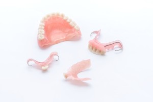 入れ歯　総義歯　部分義歯