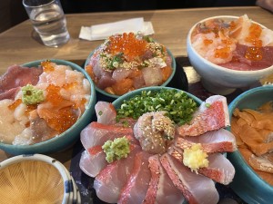 海鮮丼