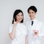 歯科衛生士と歯科医師のイメージ