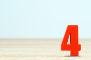 数字の4の画像