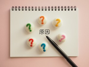 疑問符の丸いボール